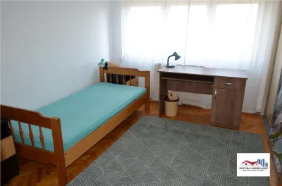 Apartament cu 4 Camere de Inchiriat in Zona Ultracentrala - foto 5