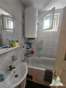 Casa la curte cu garaj dublu langa Padurea Rosu - foto 7
