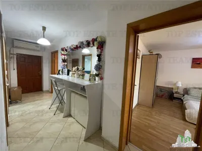 Vila pentru 3 familii si oportunitate investitie in zona Obor - foto 11