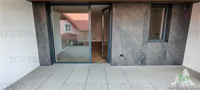 Apartament de 4 camere, cu finisaje premium, 160mp, 2bai, 2 bucatarii, toate utilitatile, piscina, complex rezidential securizat, zona Padurea Baneasa - foto 14