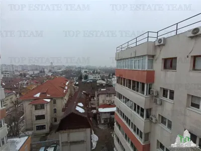 Vanzare apartament 3 camere vedere spate Ion Mihalache - foto 11