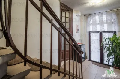 Vila de vanzare  - Zona Victoriei | Pretabil birouri, clinica sau rezidential - foto 8