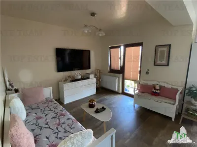 Vila spatioasa cu 3 apartamente in Fundeni Dobroiesti - foto 19