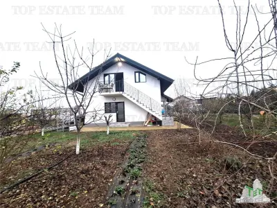 For Sale Casa Vlasiei/Livada si curte generoasa - foto 2