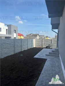 Vila cocheta, moderna, cu 4 camere si curte generoasa, toate utilitatile, Prelungirea Ghencea zona Bragadiru - foto 3