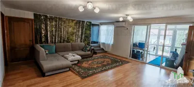 Ferma 3,3ha, din care 2,5ha intravilan, vila 7 camere, D+P+E+M, casa pentru muncitori, grajd animale, livada, culturi porumb si grau, PODISOR/GIURGIU - foto 21