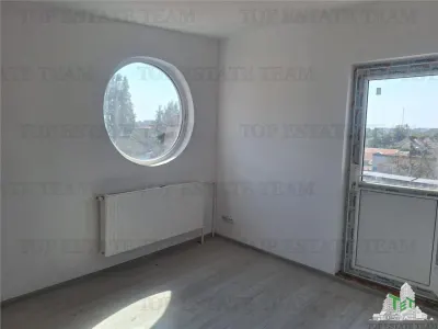 Vila intima cu terasa si teren langa bd. Lacul Tei - foto 8