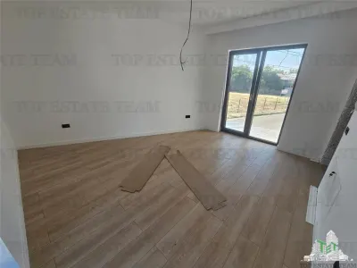 Vila noua design modern 4 camere in Giulesti - foto 6