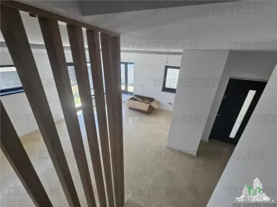 Vila 3 camere (colt insiruita) langa STB in Prel Ghencea - foto 8