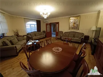 Vanzare vila eleganta in apropierea parcului Bazilescu - foto 2