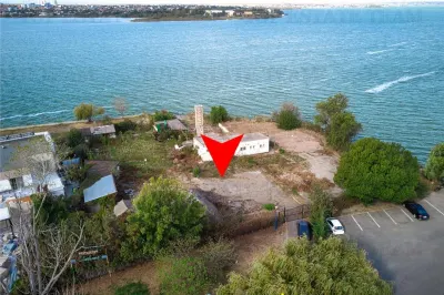 Investite Premium pe Malul Lacului în Mamaia, Constanta - Teren cu Potential Exceptional de Dezvoltare - 3483 mp - foto 3