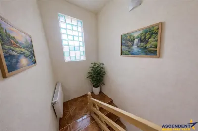 Casa, dotari preferentiale, garaj, curte, gradina, extindere teren, Central, Rasnov - foto 6