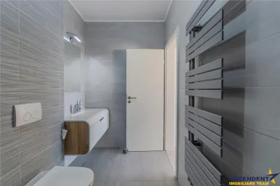 FILM&3D! Penthouse spatios,luminos,terasa generoasa,Maurer,Tractorul,Brasov. - foto 7