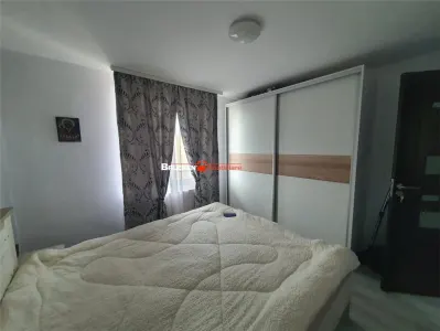 Apartament cu 2 camere de vanzare - foto 5