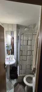 Apartament 4 camere decomandat zona Triaj - foto 5