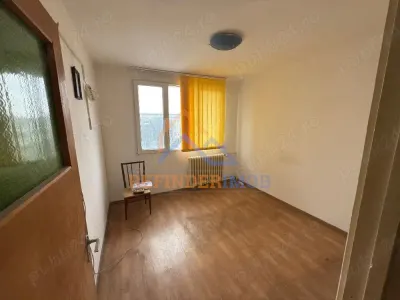 Vanzare 4 camere Gazarului 80mp - foto 2