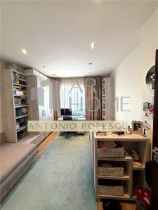 Apartament 4 camere, garaj si boxa, in Ploiesti, zona centrala. - foto 11