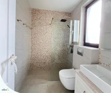 Casa premium cu 4 camere | 155 mp | 500 mp teren | Hlincea - Manta Rosie - foto 7