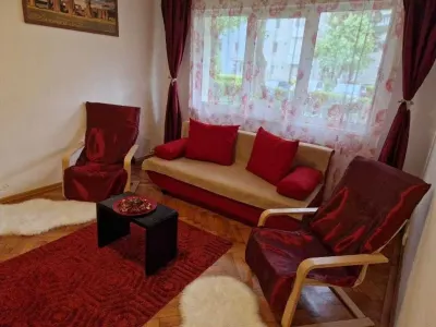 Apartament 2 camere Centrul Civic -CEC Bank,parter,98000 Euro neg - foto 2