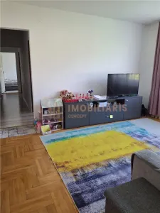 Apartament 3 camere Cartierul Sasar - foto 2