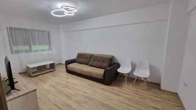 Apartament 2 Camere Decomandat Complex Bucium Confort - 399 euro - foto 3