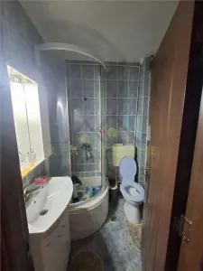 Apartament 4 camere etaj intermediar Tractorul - foto 8