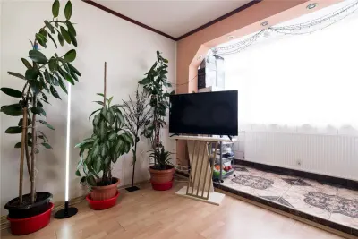 RECO Apartament 3 camere, Decomandat, zona Nufarul, etaj 8din 9, 2 balcoane inchise - foto 17