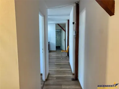 Spatiu de inchiriat - cu posibilitati multiple de utilizare - foto 4