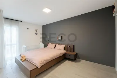 RECO, Apartament 2 camere, decomandat, loc de parcare, West Residence, Oradea - Oradea
