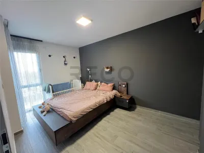 RECO, Apartament 2 camere, decomandat, loc de parcare, West Residence, Oradea - foto 6