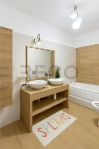 RECO, Apartament cu trei camere, Bloc nou , Victoria Residence, Oradea - foto 5