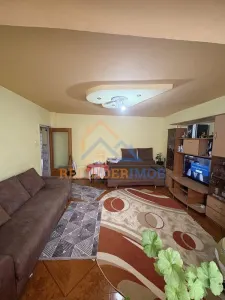 Apartament de vanzare cu 3 camere, zona 13 Septembrie - foto 2