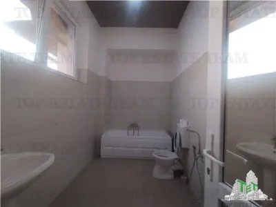 Spatiu comercial open space cu teren 1000 mp, acces rapid A0, Popesti Leordeni - foto 8