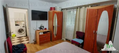 Apartament de 4 camere, cu centrala proprie, foarte spatios, in Militari, la 2 munute de metrou Pacii sector 6, Bucuresti - foto 25