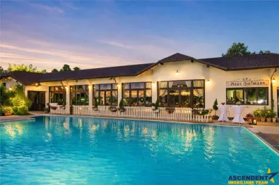 Resort turistic aristocrat, 6.200mp parc privat,teren tenis,piscina,wellness,sala evenimente..si povestea continua - foto 3