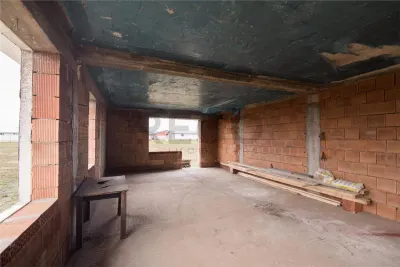 RECO Casa la rosu - 3 dormitoare, plan parter 120 mp utili - Osorhei - foto 16