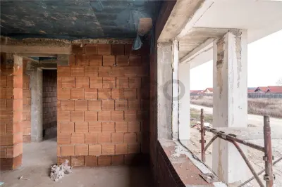 RECO Casa la rosu - 3 dormitoare, plan parter 120 mp utili - Osorhei - foto 20