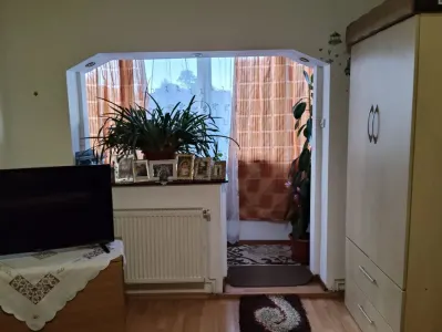 Apartament 2 camere Racadau-intrare,2 balcoane,134000 Euro - foto 4