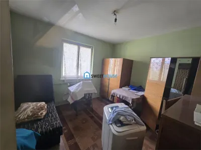 Apartament 3 camere - foto 4