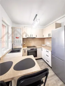 Apartament 2 camere , etaj 1 si loc de parcare, bloc nou, strada Daliei - Baia Mare