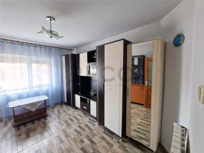 RECO Casa cu 2 camere+living, renovata complet, in Episcopia Bihor - foto 4