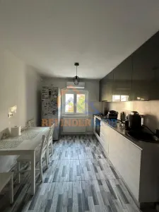 Vanzare apartament 3 camere zona Rahova - Sebastian - foto 3