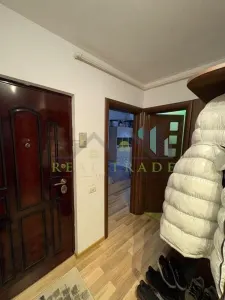 Apartament 2 camere decomandat confort 1 50 mp. mobilat si utilat - foto 5