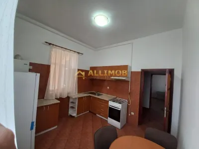 Apartament 3 camere  in Ploiesti, zona centrala - foto 6