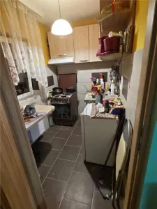 LIPOVEI - APARTAMENT 1 CAMERA - mobilat,utilat, decomandat - foto 3