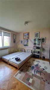 Apartament 3 camere decomandat, etaj intermediar zona Grivitei - foto 4