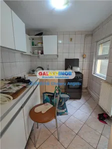 Andronache,casa caramida 3 cam.garaj, teren 151 mp - foto 17