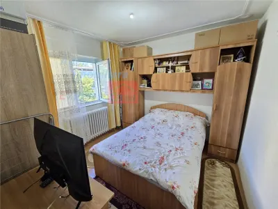 Apartament 2 camere, zona Nicolina - foto 5