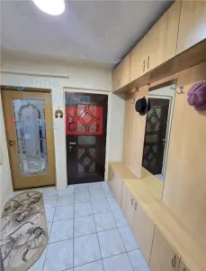 Apartament 2 camere, zona Nicolina - foto 7
