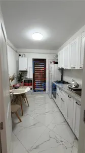 Apartament cu 2 camere Decomandat cu Parcare zona Cug - foto 4